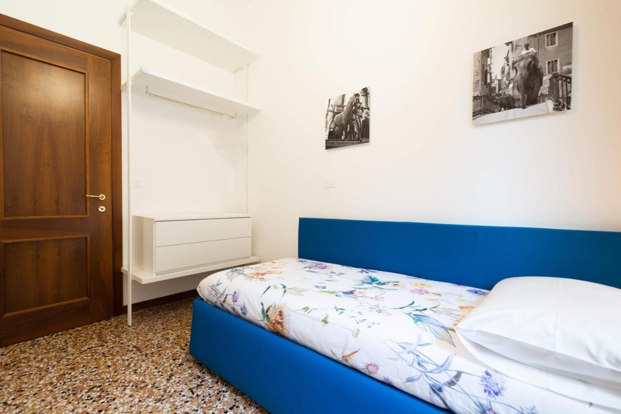 Just Urban Stays - Castello 5067 Boutique Apartment Venedik Dış mekan fotoğraf